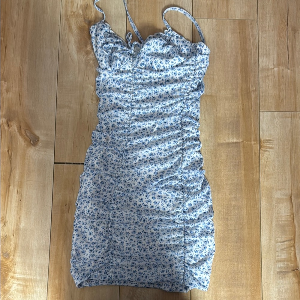 Chic Blue Mini Dress with Sleek Silhouette